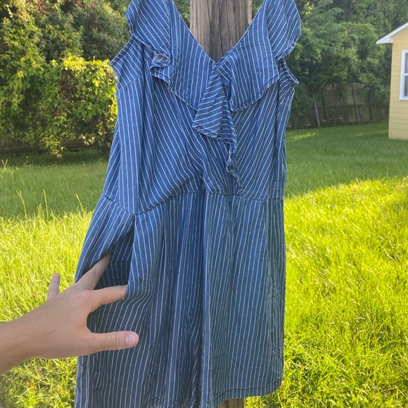 Blue Pinstripe romper - Picture 2 of 3